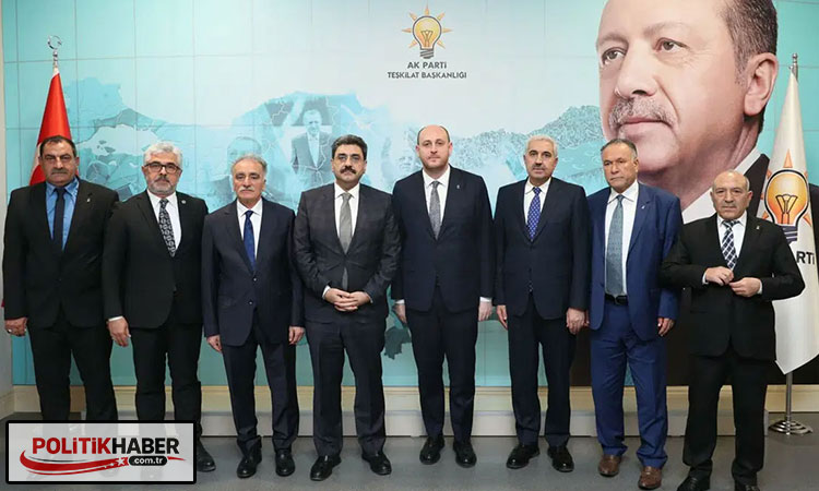AK Parti, 2 ilçe başkanını görevden aldı!