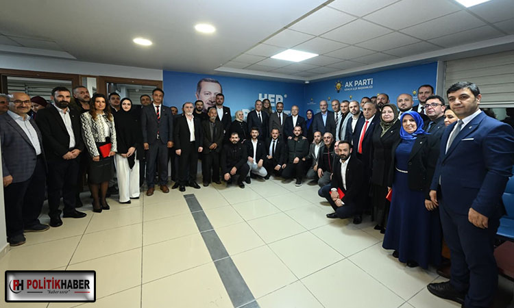 Ak Parti Bursa'da coşkulu üye katılımı!