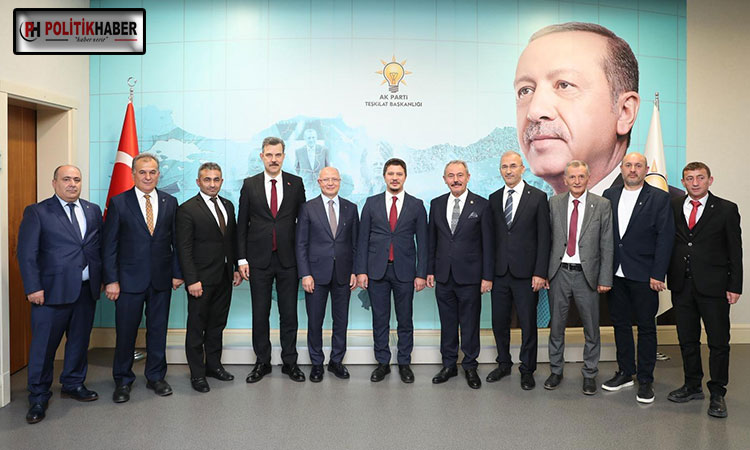 AK Parti Bursa’da iki ilçe başkanlığına yeni atama