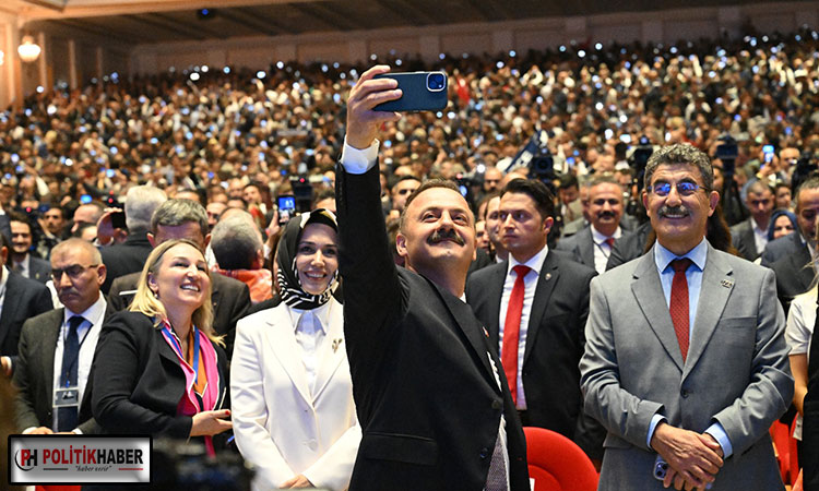 Anahtar Parti 1 yaşında!