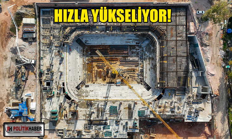 Atatürk Spor Salonu hızla yükseliyor