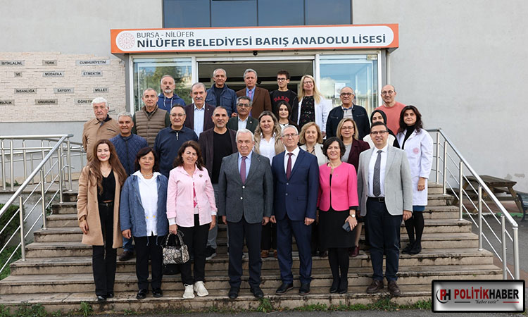 Başkan Şadi Özdemir: Geleceği kuran öğretmenlerdir