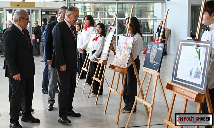 Bursa'da öğretmenler günü resmi törenle kutlandı!