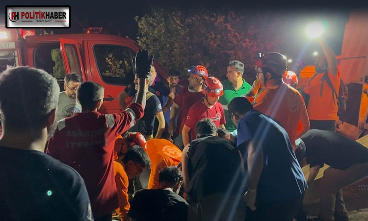 Bursa'da yangına giden tanker devrildi!