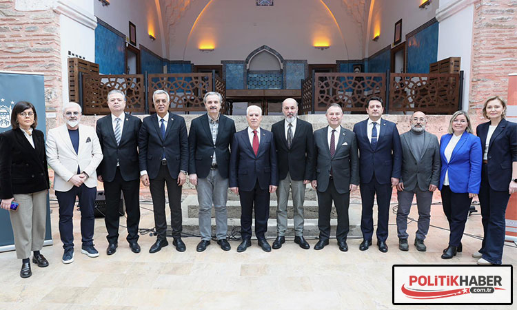 Bursa, fethin 700. yılında dünya sahnesinde