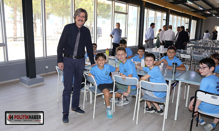 Minikler eğitimi ve eğlenceyi bir arada yaşıyor